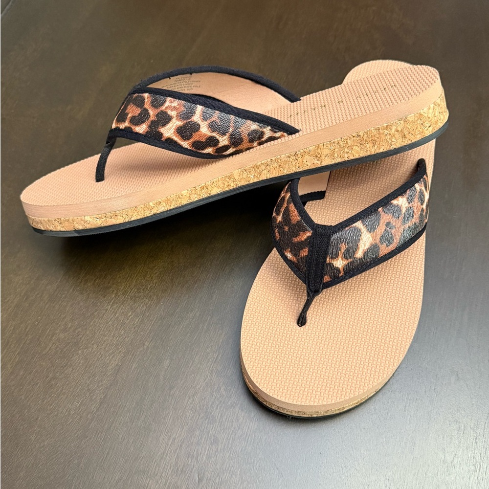 Kelly & Katie Flip Flops/NEW